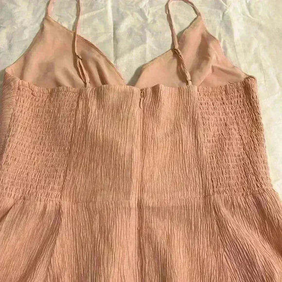 Abercrombie & Fitch Dresses Abercrombie Crinkle Textured Twist-Front Mini Dress - Picture 11 of 12